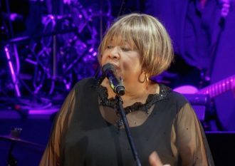 Festaften for Mavis Staples Mavis Staples 1490711190 330x233 - Festaften for Mavis Staples