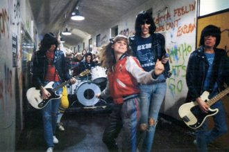 Back To School - spilleliste for skolestart rock n roll high school 330x220 - Back To School - spilleliste for skolestart