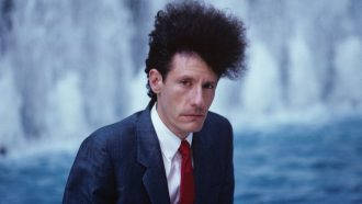 Gratulerer med 60-årsdagen, Lyle Lovett! 1401x788 85853398 330x186 - Gratulerer med 60-årsdagen, Lyle Lovett!