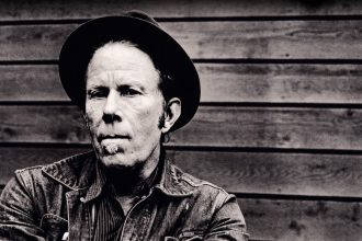 Verdens beste ballader, del 3 waits 330x220 - Verdens beste ballader, del 3