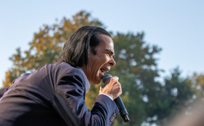Nick Cave har skrevet utallige sanger om døden. Foto: Erik Valebrokk