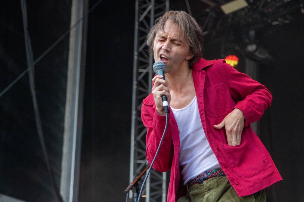 Sondre Lerche fotografert på Øyafestivalen tidligere denne måneden. Foto: Erik Valebrokk